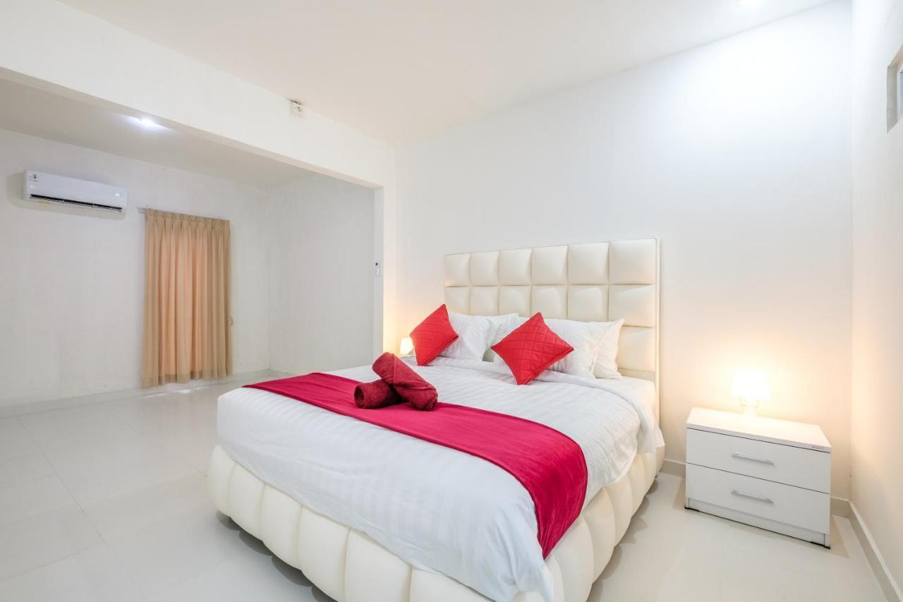 Luxury Minimalist Villa White Angel In Seminyak ภายนอก รูปภาพ