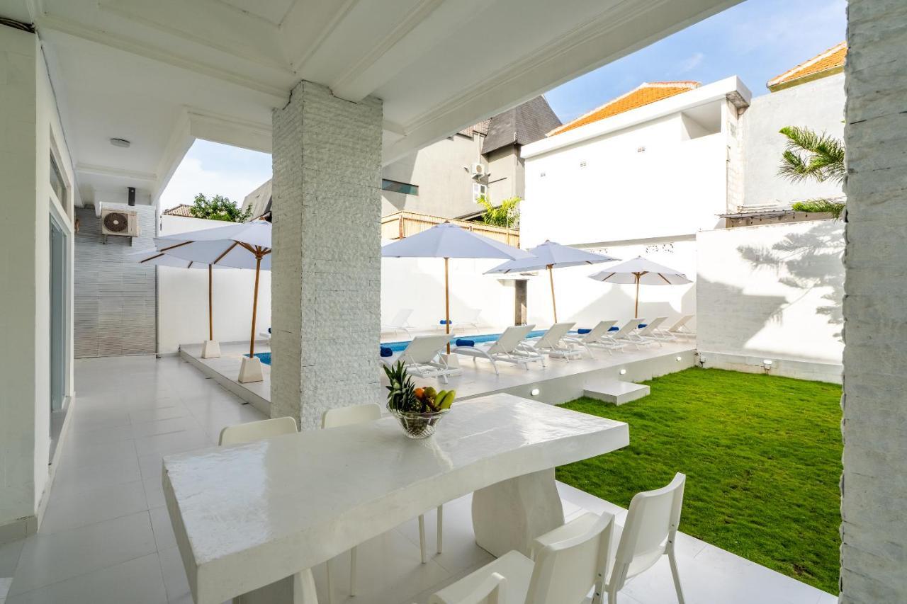 Luxury Minimalist Villa White Angel In Seminyak ภายนอก รูปภาพ