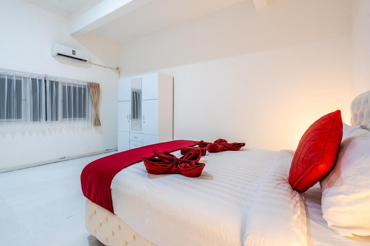 Luxury Minimalist Villa White Angel In Seminyak ภายนอก รูปภาพ