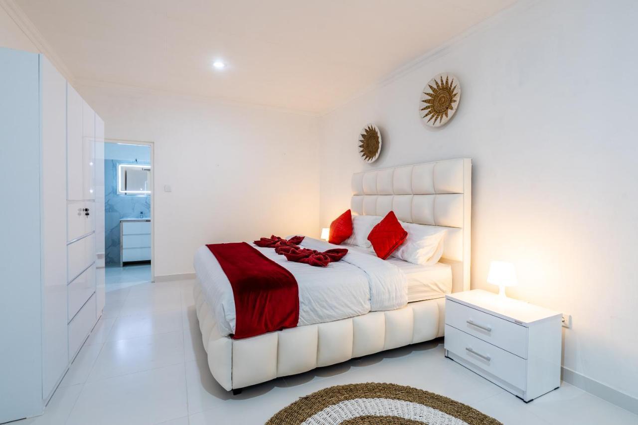 Luxury Minimalist Villa White Angel In Seminyak ภายนอก รูปภาพ